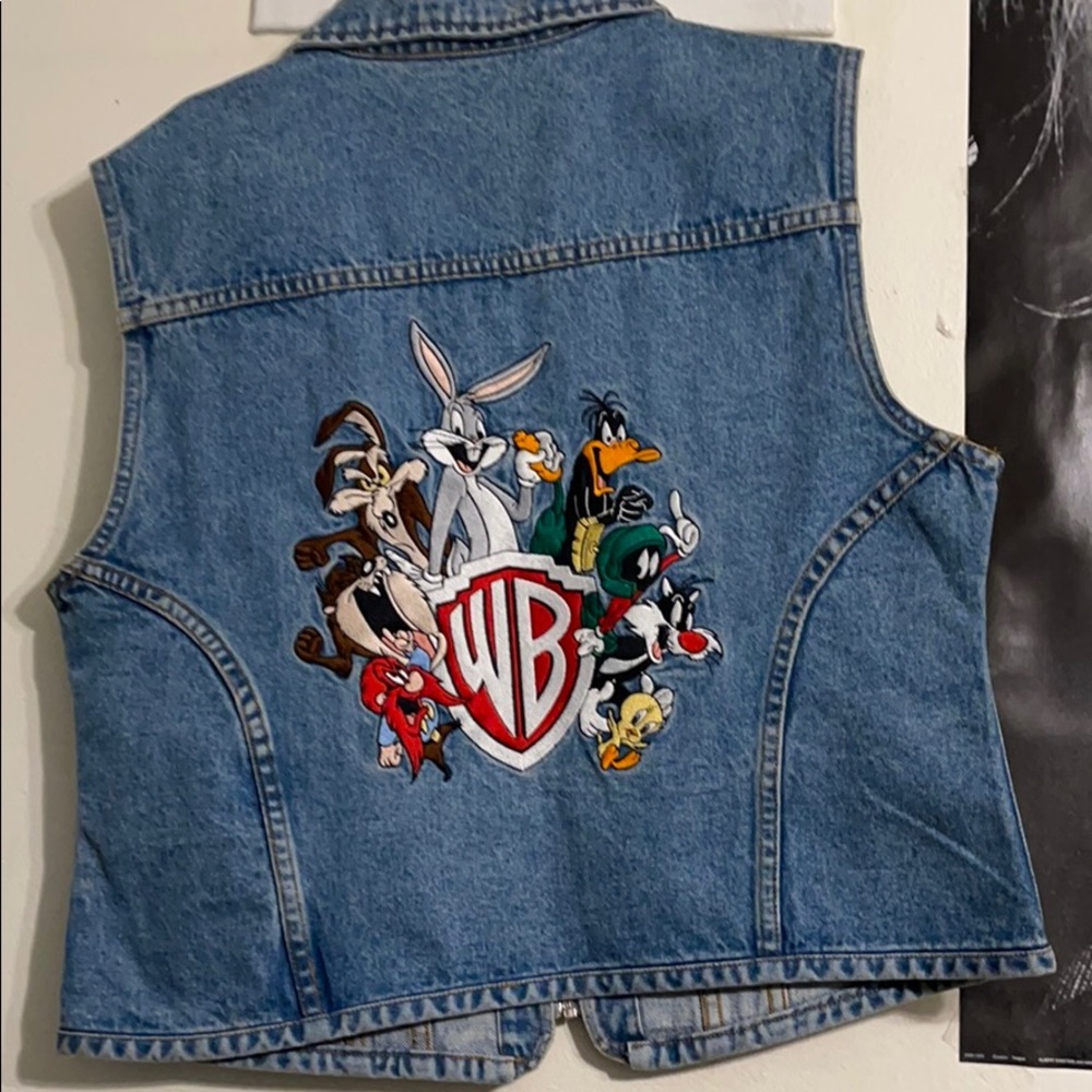 Vintage Warner bros cut off jacket